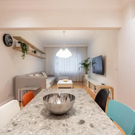 The Griffin Apartment *